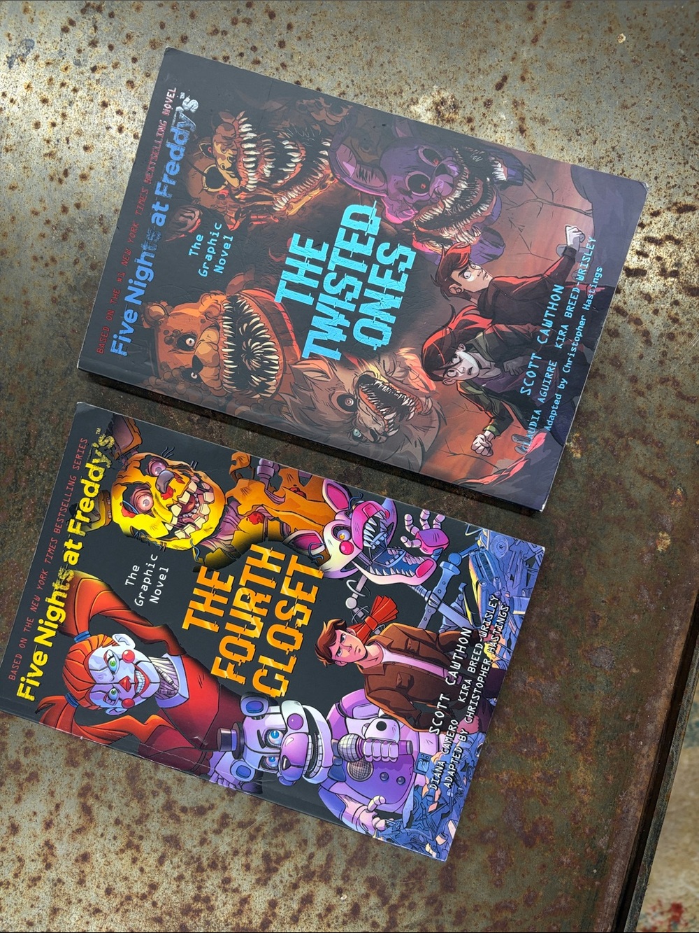 Five Nights at Freddys Graphic Novel Bundle: Twisted Ones & Fourth Closet. Paper